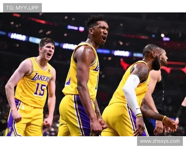 记者解读教练坚持五小阵容思路 杨瀚森短期内仍难获得更多出场机会